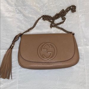 Soho Gucci Leather Crossbody Bag